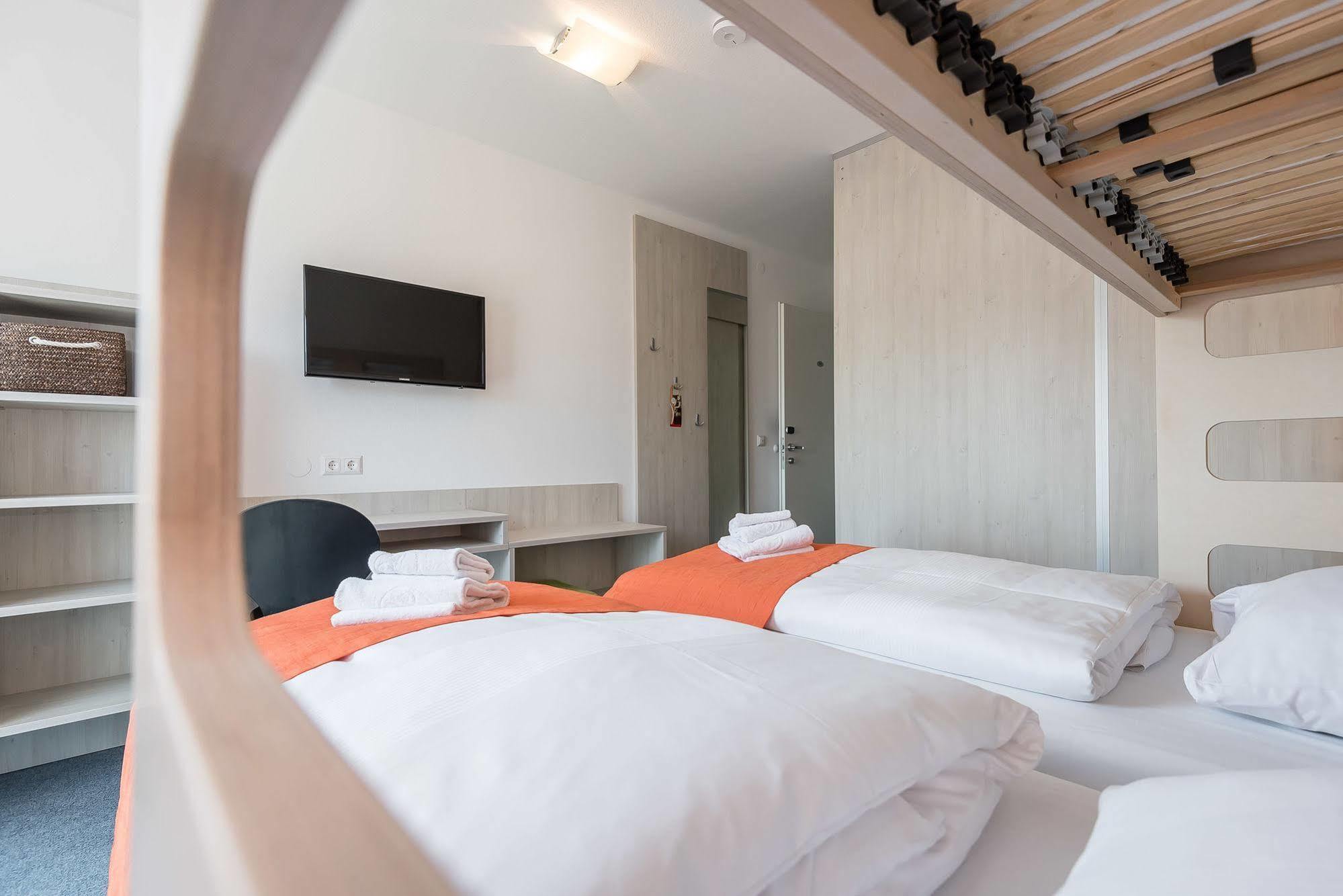 Fairsleep Motel Einstein エルディング エクステリア 写真